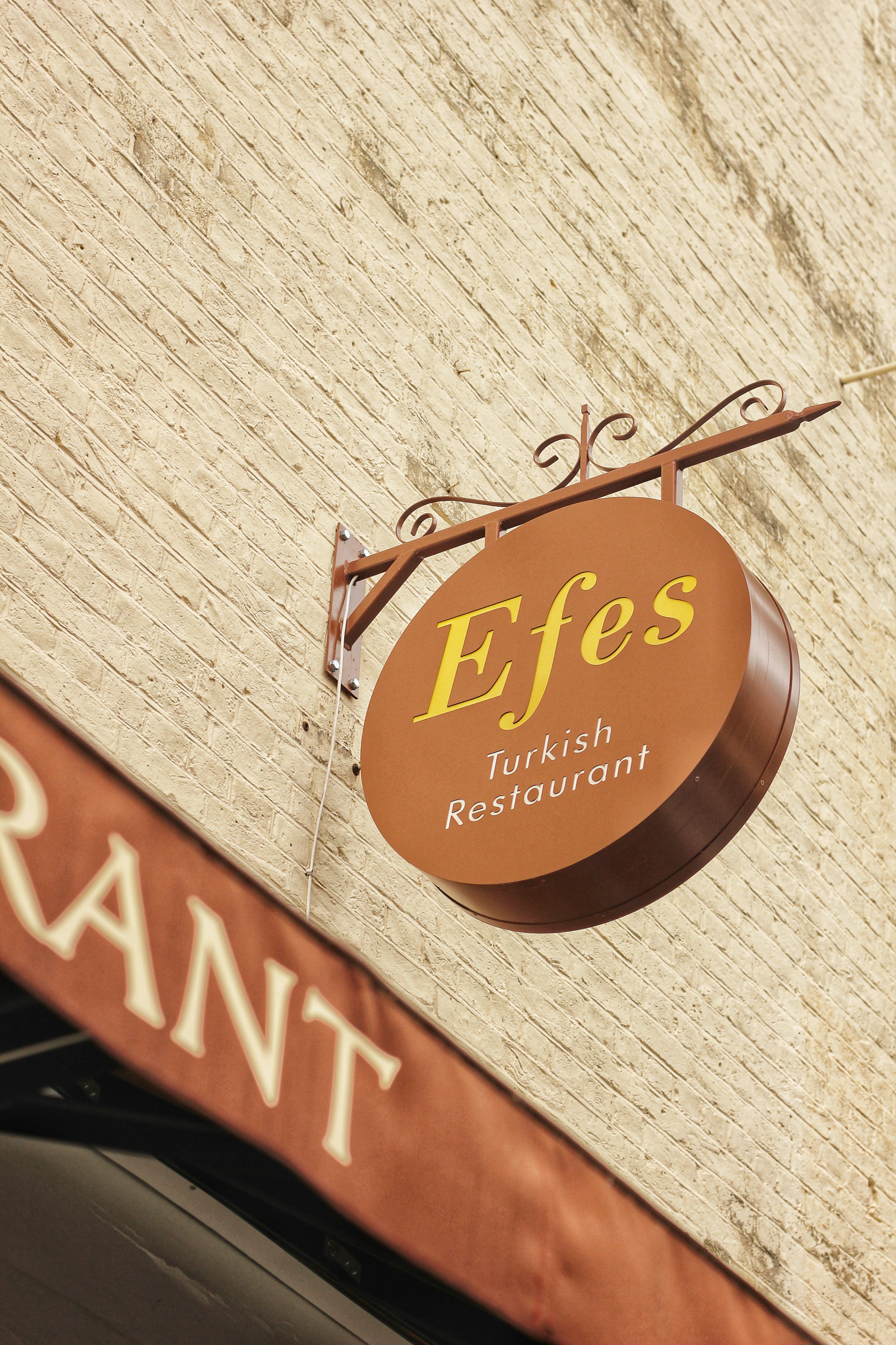 Efes signage